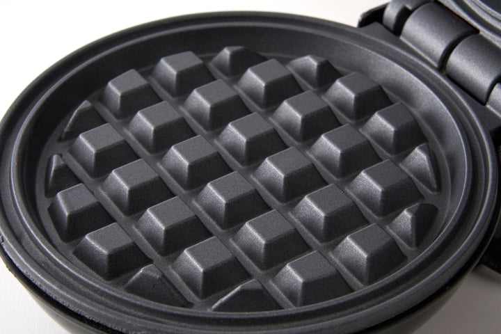 Uber Appliance Mini Waffle Maker