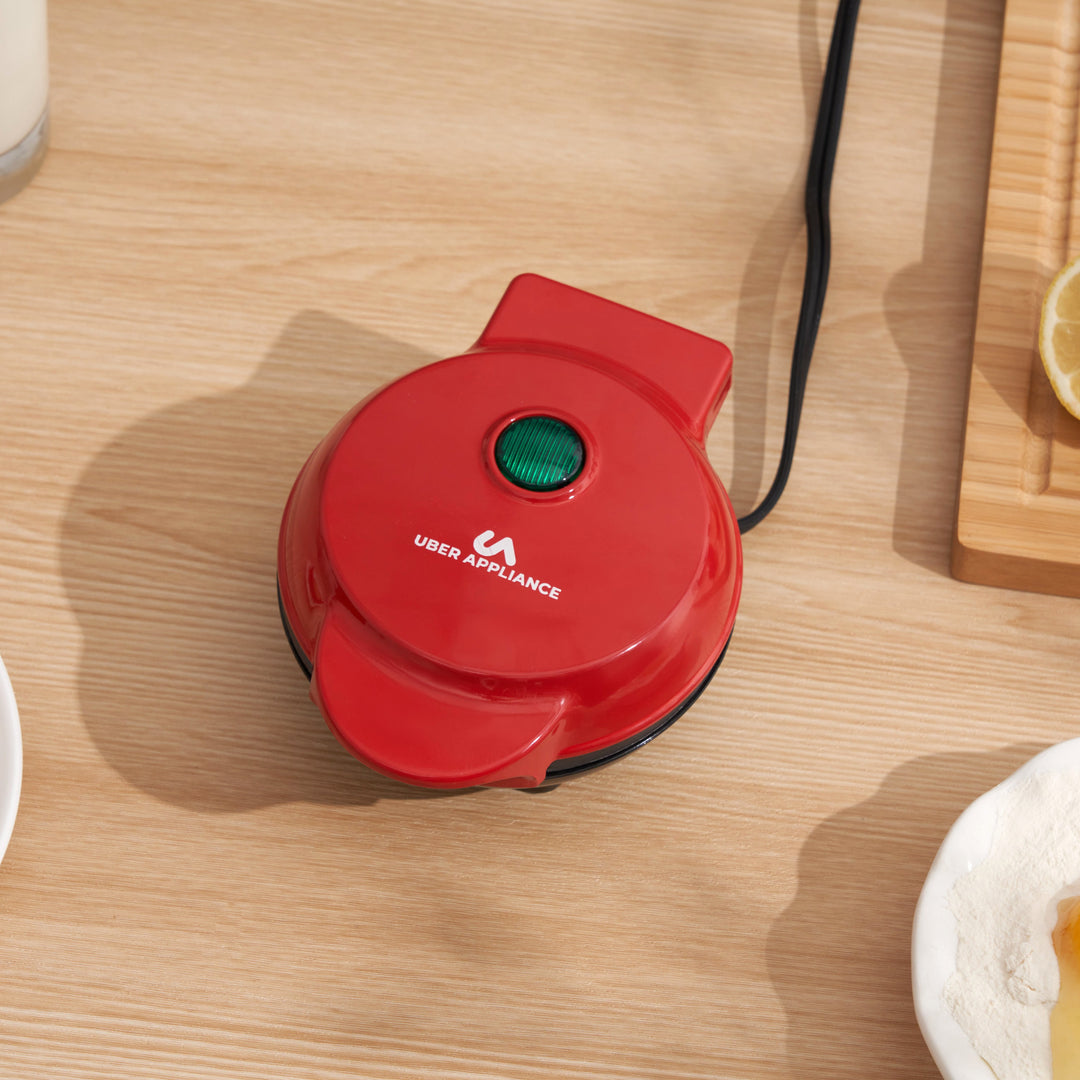 Uber Appliance Mini Waffle Maker